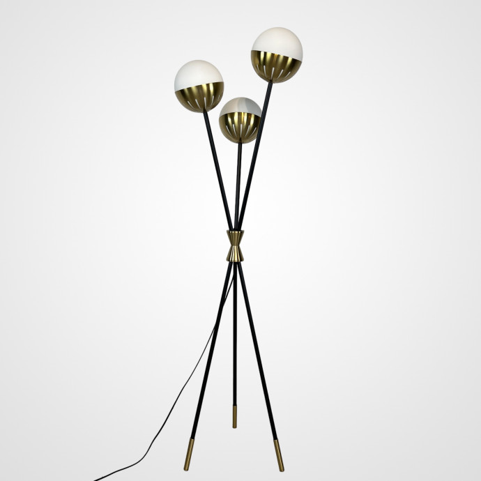 Торшер Caracas Tripod Floor Lamp By Imperiumloft