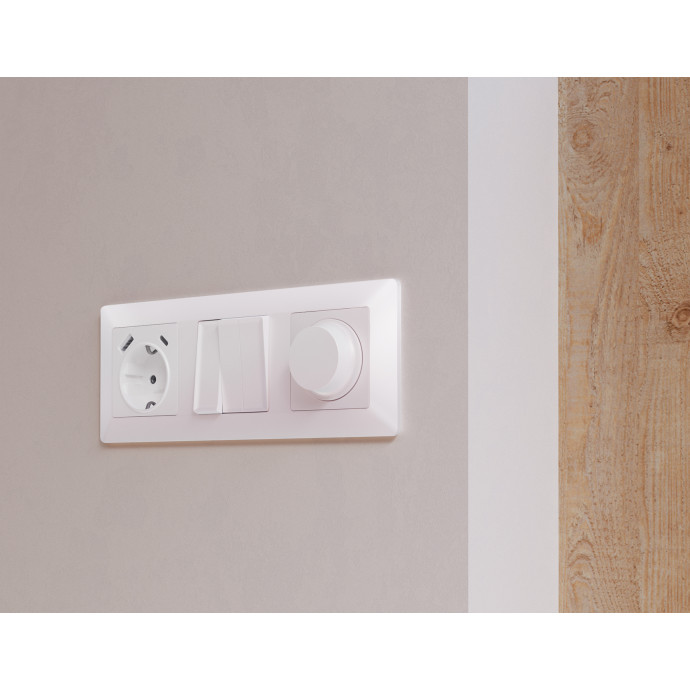 AP2050 Лицевая панель ALFA (Жемчуг) для 3-кл выключателей QUANT