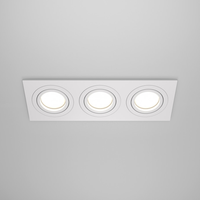 Встраиваемый светильник Maytoni Downlight DL024-2-03W