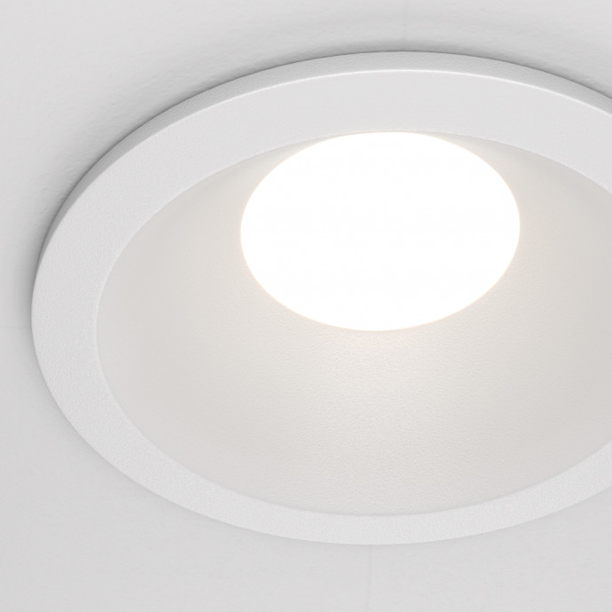 Встраиваемый светильник Maytoni Downlight DL032-2-01W