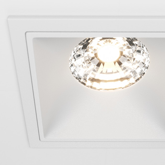 Встраиваемый светильник Maytoni Downlight DL043-01-15W3K-D-SQ-W