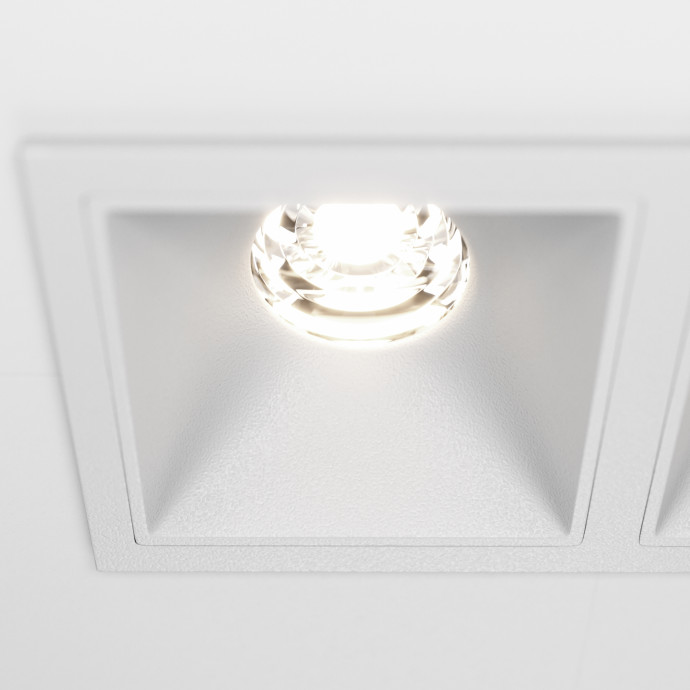 Встраиваемый светильник Maytoni Downlight DL043-02-10W4K-D-SQ-W