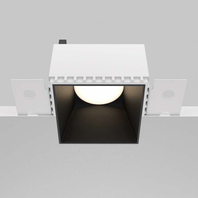 Встраиваемый светильник Maytoni Downlight DL051-01-GU10-SQ-WB