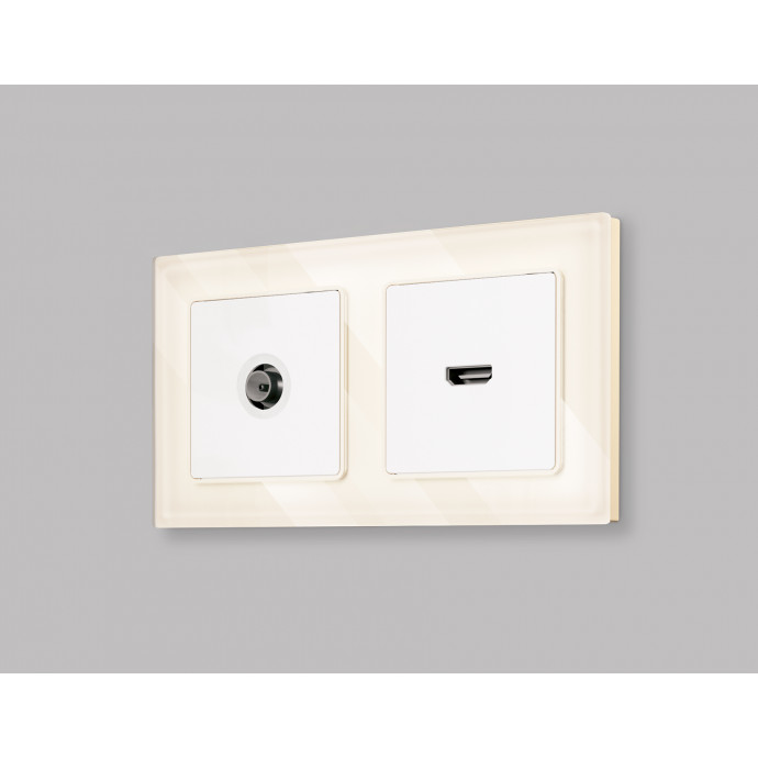 MA133030 Комплект механизма TV розетки проходной ALFA Белый матовый 5-1000 MHz 4dB QUANT (AP1330, VM211)