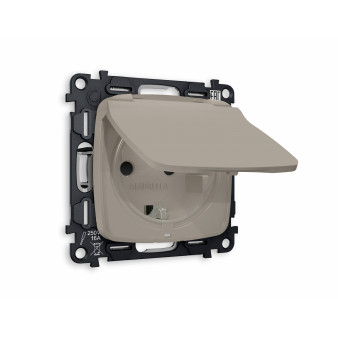 MO368010 Комплект механизма электрической розетки OMEGA Серо-бежевый матовый с/з с шторками и крышкой IP44 QUANT (OP3680, VM141)