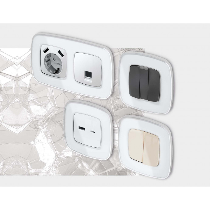 OF640134 Рамка OMEGA Coint (Белый Стекло органическое/Серебро) 4-ая