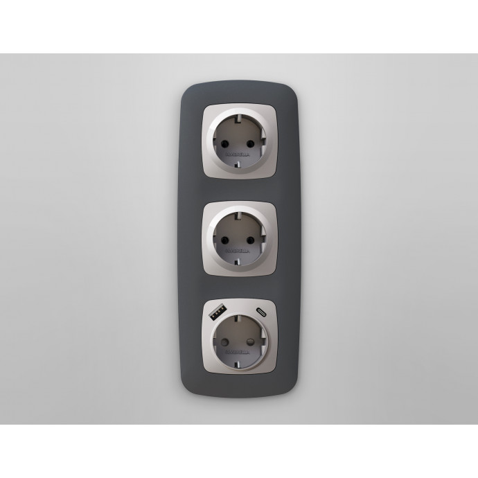 OP4100 Лицевая панель OMEGA (Серебро глянец) для электрической розетки с/з со шторками 2USB A+C QUANT