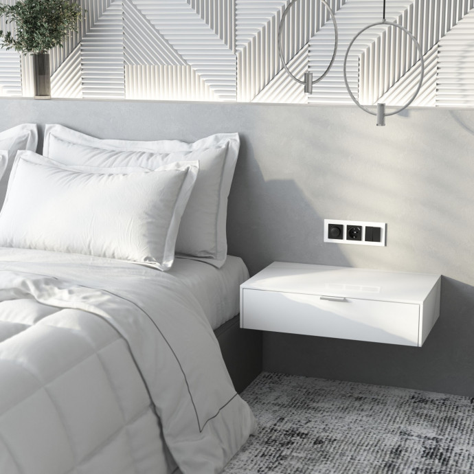 Рамка на 3 поста (белый матовый) W0031105