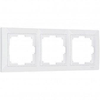 Рамка на 3 поста (белый, basic) W0032001