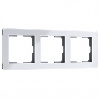 Рамка на 3 поста Acrylic белый W0032701